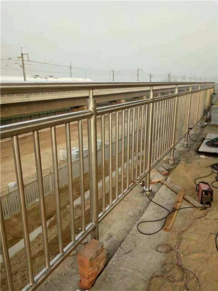 衢州Q355D碳钢护栏库存量大
