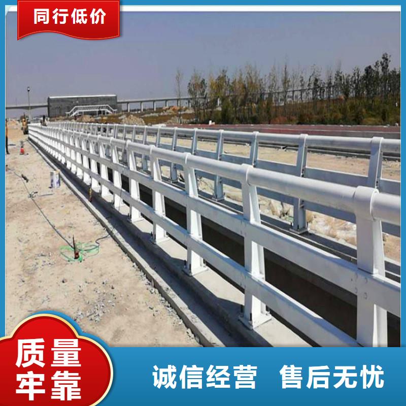 河北邯郸市Q235钢板立柱厂家地址推荐荣欣护栏