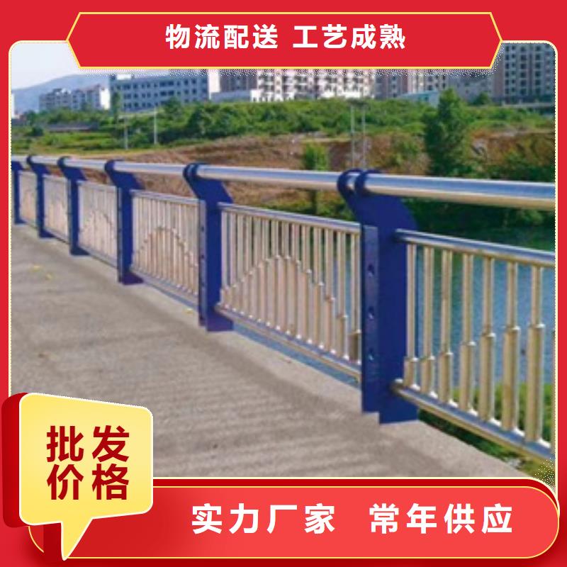 复合管桥梁护栏防腐性极强，焊点牢固行业优选