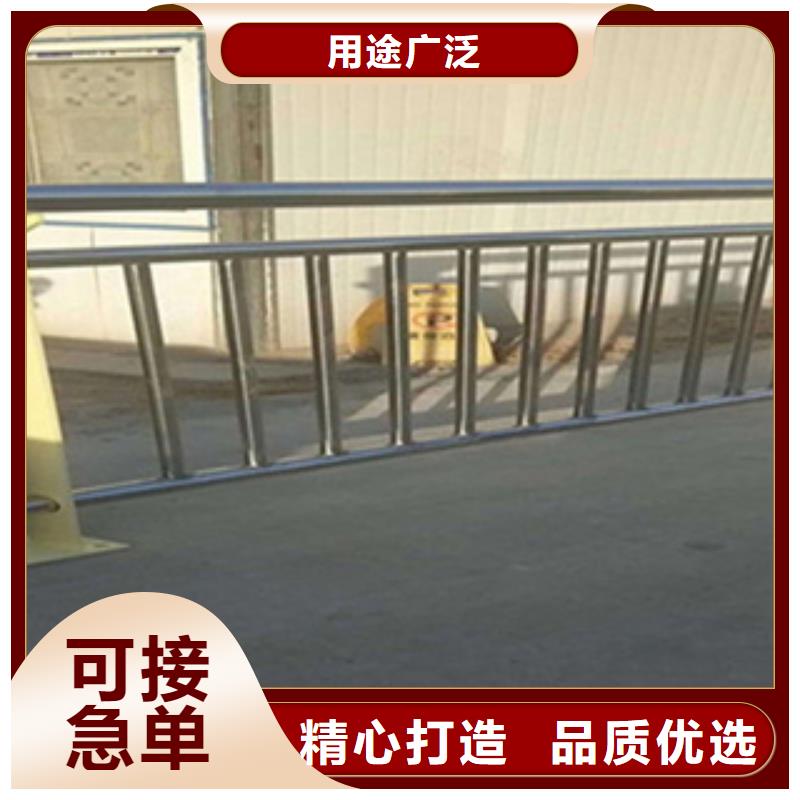 铁艺护栏现场指导安装桥梁护栏用途广泛