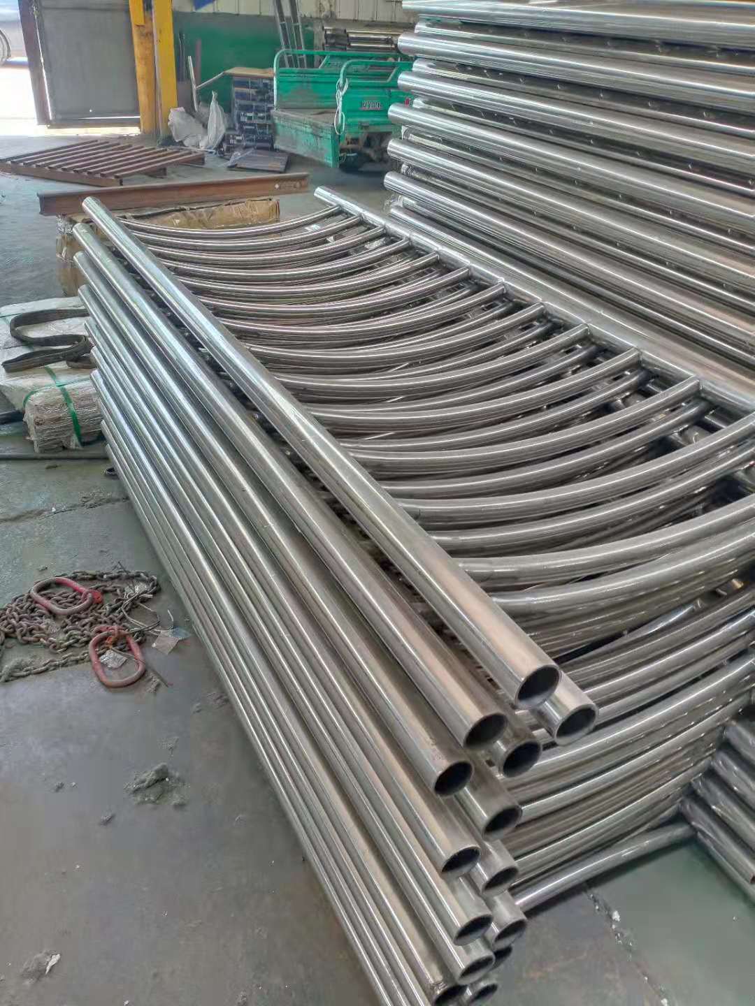 安徽钢板立柱实体厂家