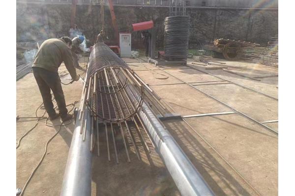 惠州钢筋笼绕丝机库存充足