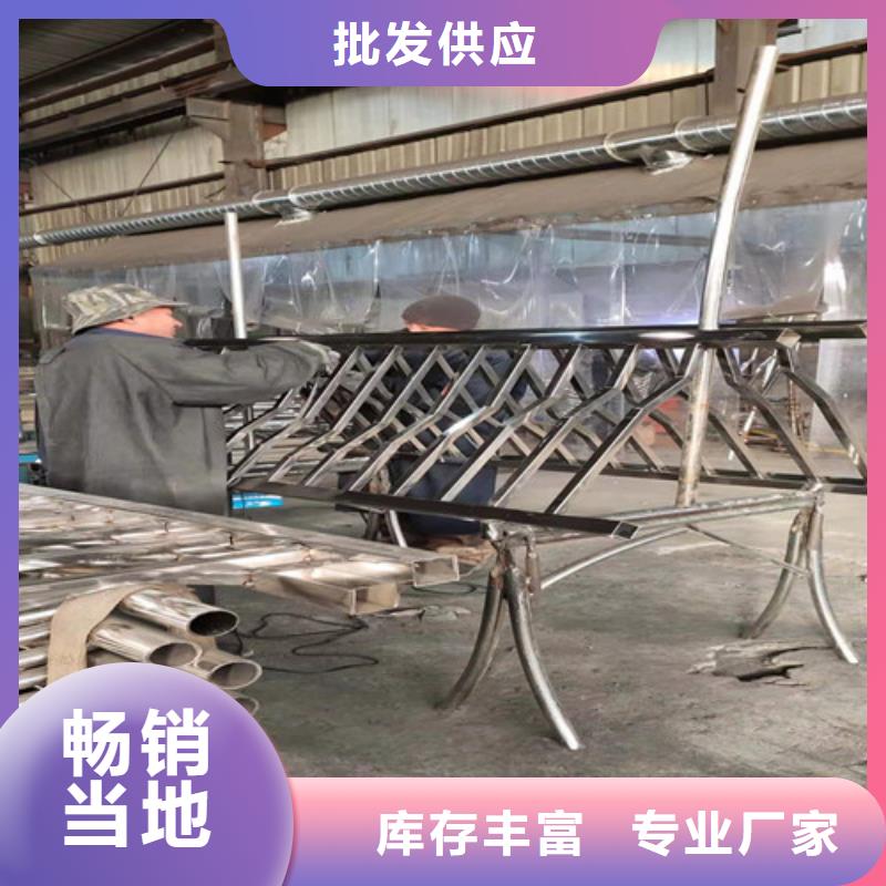 青海木钢绳护栏选对厂家很重要