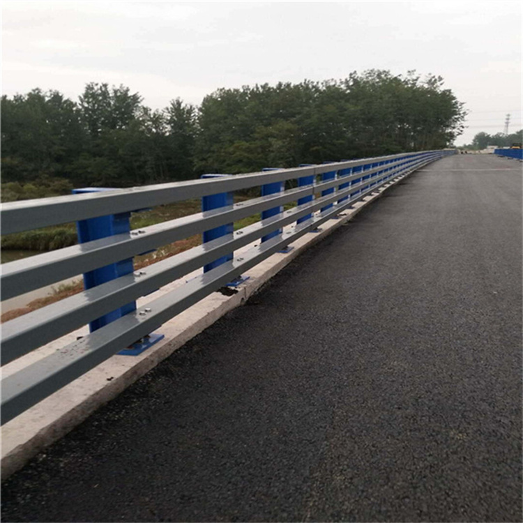 桥梁防撞栏杆护栏焊接喷塑实力雄厚品质保障