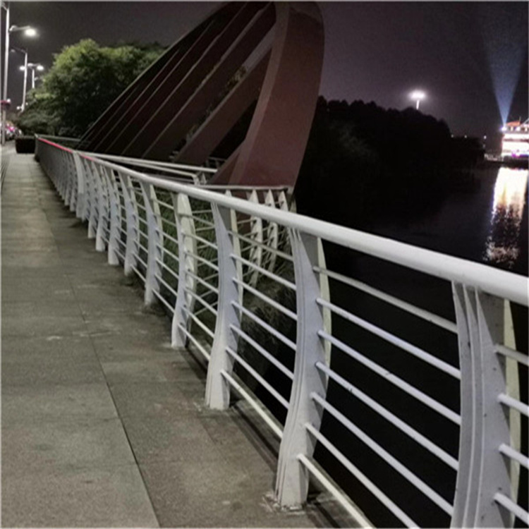 湘潭优质桥梁护栏施工安装