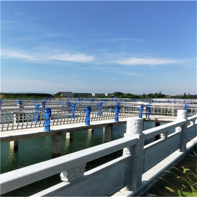 复合管桥梁护栏栏杆施工安装同城货源