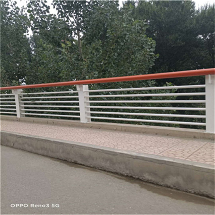 防撞栏杆桥梁免费测量价格实惠工厂直供