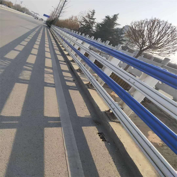咸阳河道桥梁栏杆欢迎来厂实地考察