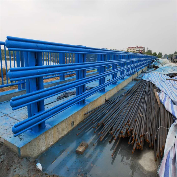 不锈钢栏杆桥梁焊接喷塑优质货源