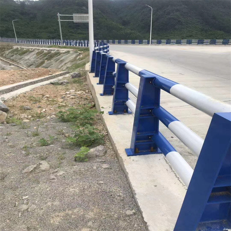 桥梁栏杆焊接常用规格型号工艺成熟