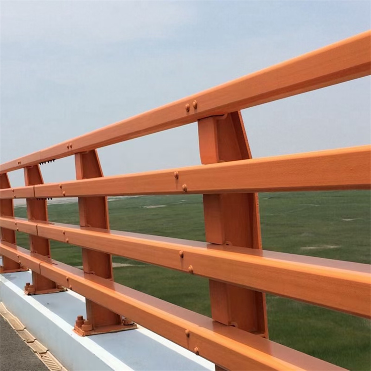 湘潭桥梁防撞护栏挂板施工安装