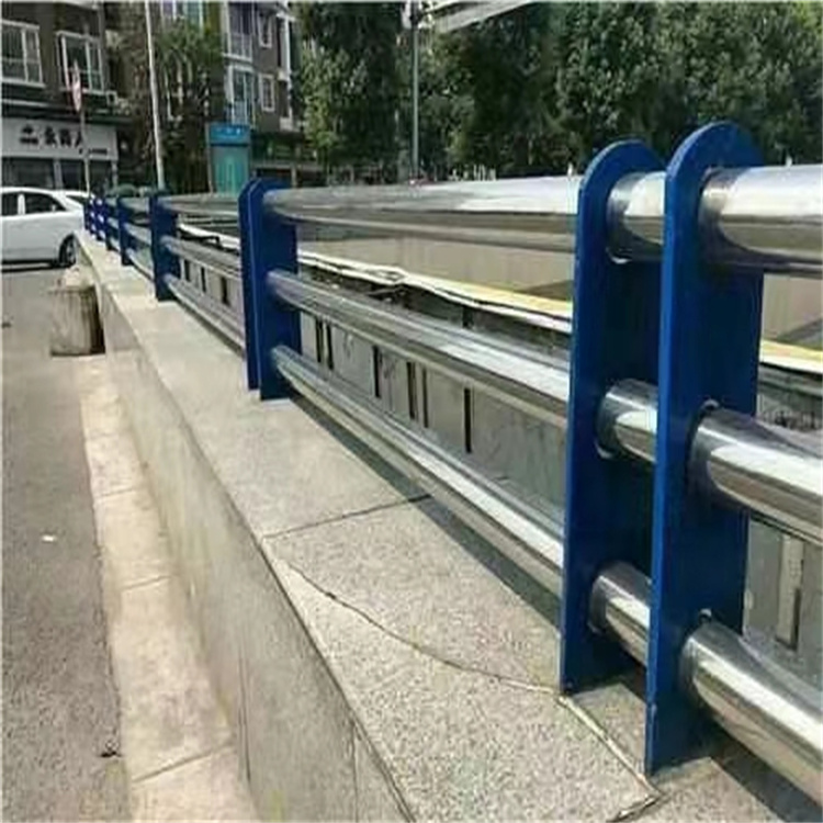 衢州防撞护栏钢板生产制作