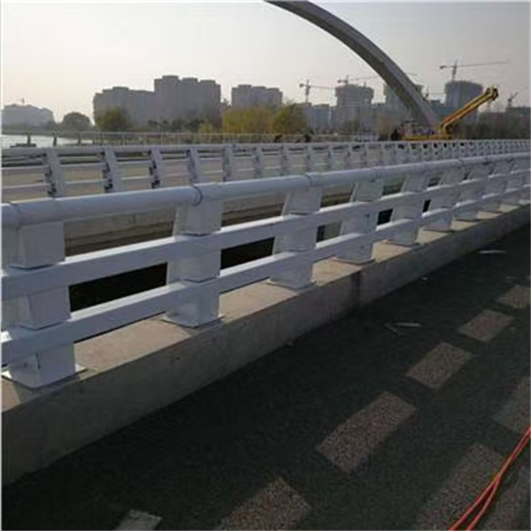 桥梁栏杆防撞来料加工保质保量