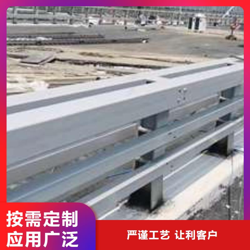 不锈钢碳素钢复合管桥梁护栏哪里有卖常年出售