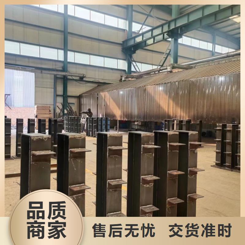 郑州不锈钢复合管道路护栏批发零售-定做_聚晟护栏制造有限公司