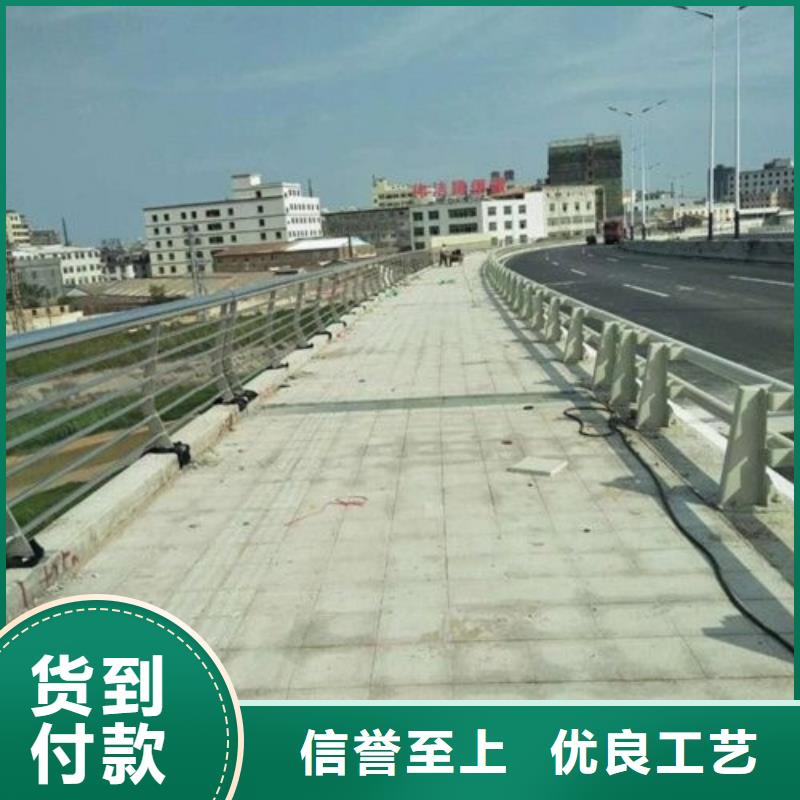 丽江不锈钢复合管河道护栏队伍