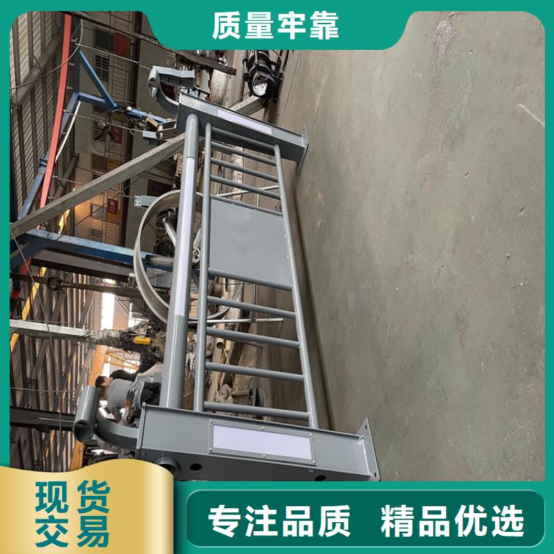 丹东不锈钢复合管道路护栏生产厂家