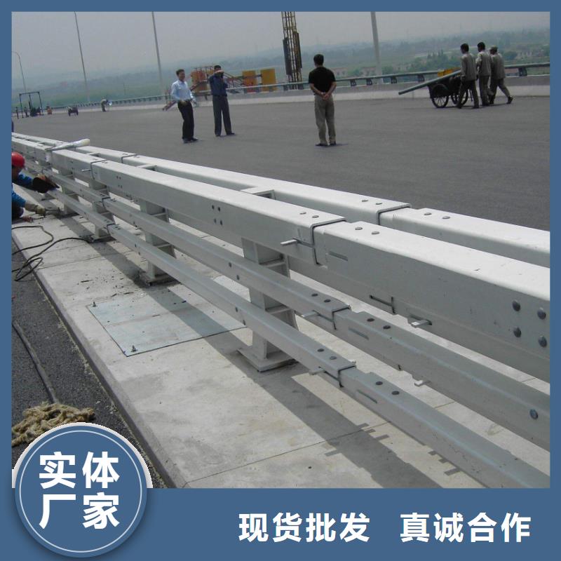 桥梁栏杆品质高于同行质量层层把关