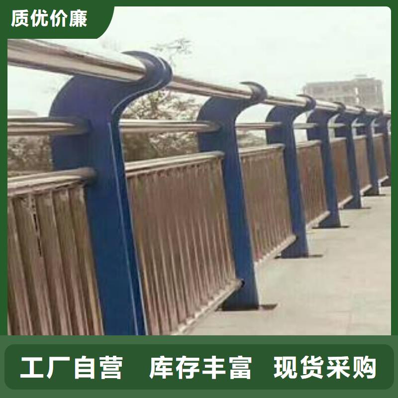 新余桥梁防撞护栏模具来厂考察天桥护栏厂