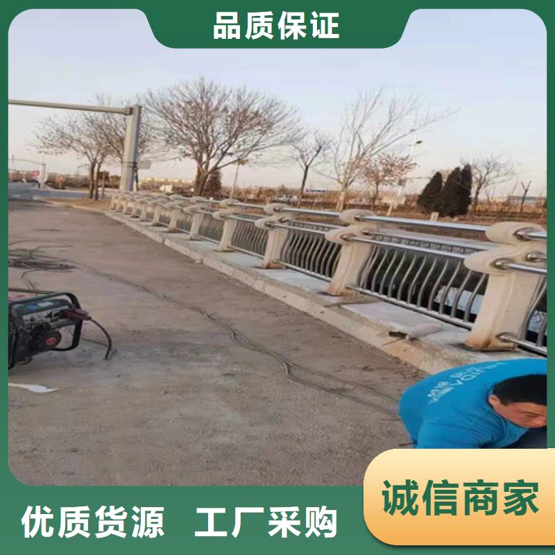 文安县桥梁护栏
各种规格都有支持非标定制