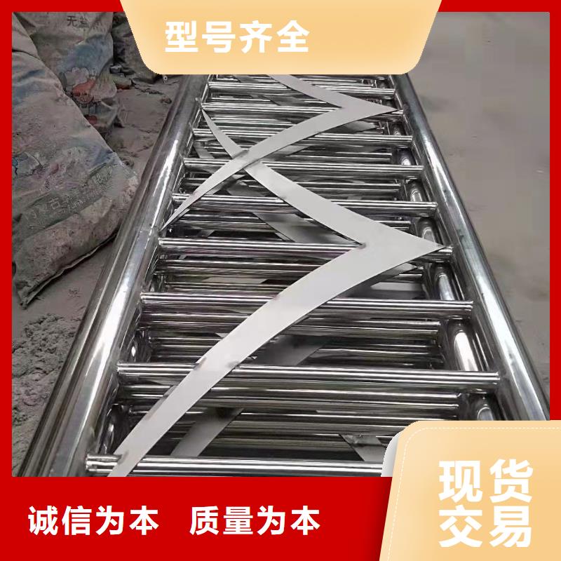 快速高效:不锈钢复合管高铁站护栏厂家海量货源