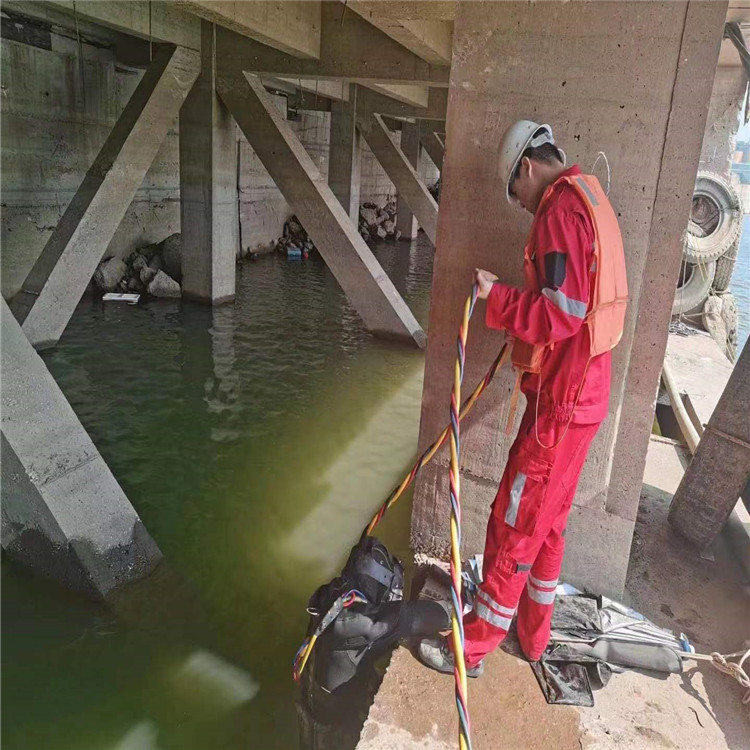 泰州市潜水员打捞公司 随时来电咨询作业