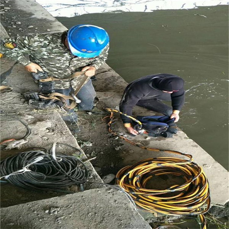 如东县打捞公司-水下打捞搜救潜水作业团队