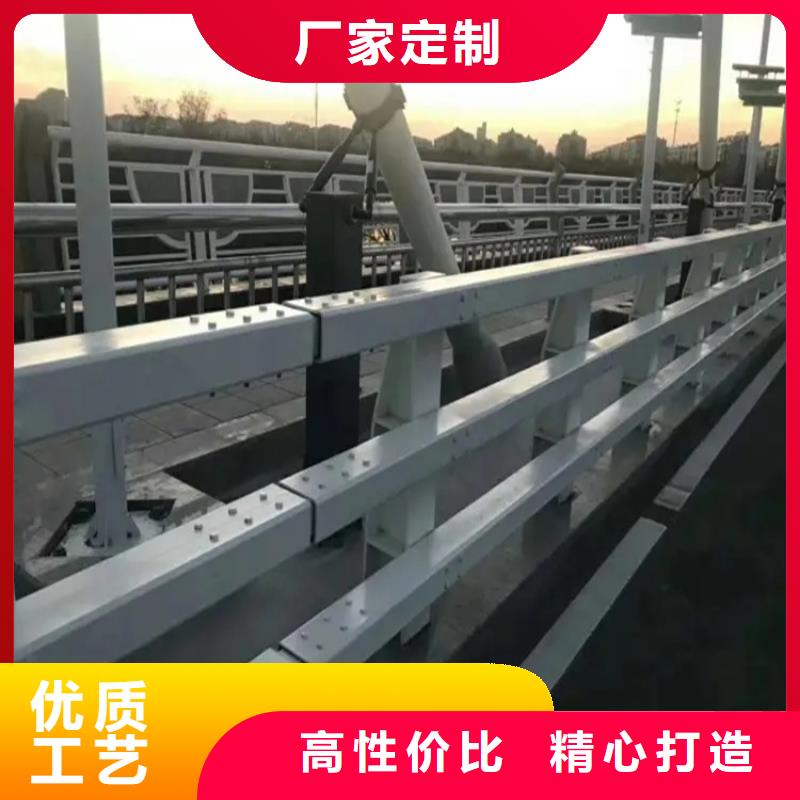 不锈钢复合管桥梁栏杆来厂考察款式新颖