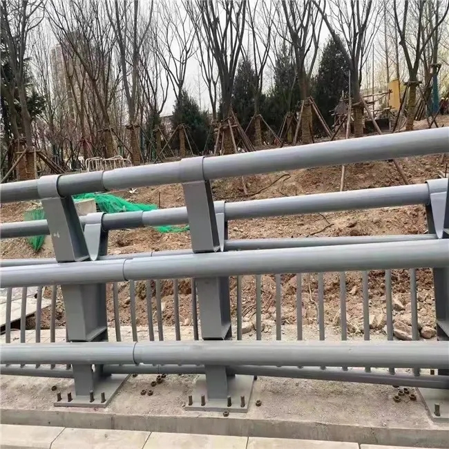 山西应县304不锈钢复合管桥梁护栏   生产厂家 货到付款 点击进入