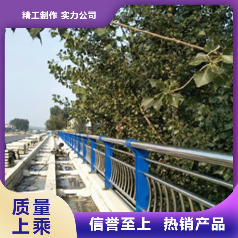 忻州碳素钢桥梁防撞护栏生产定做镀锌喷塑防撞栏杆实惠耐用
