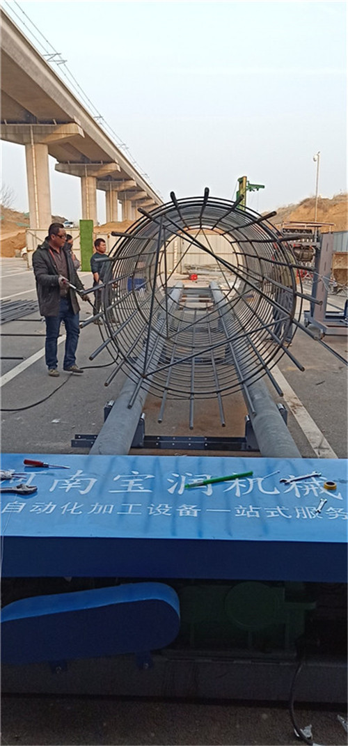 钢筋笼滚焊机成型机完善售后广西贵港市