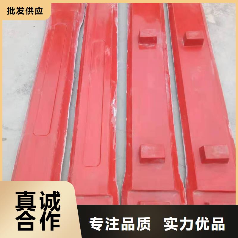 河北省沧州市泊头市玻璃钢模具水利U型槽模具批发价格