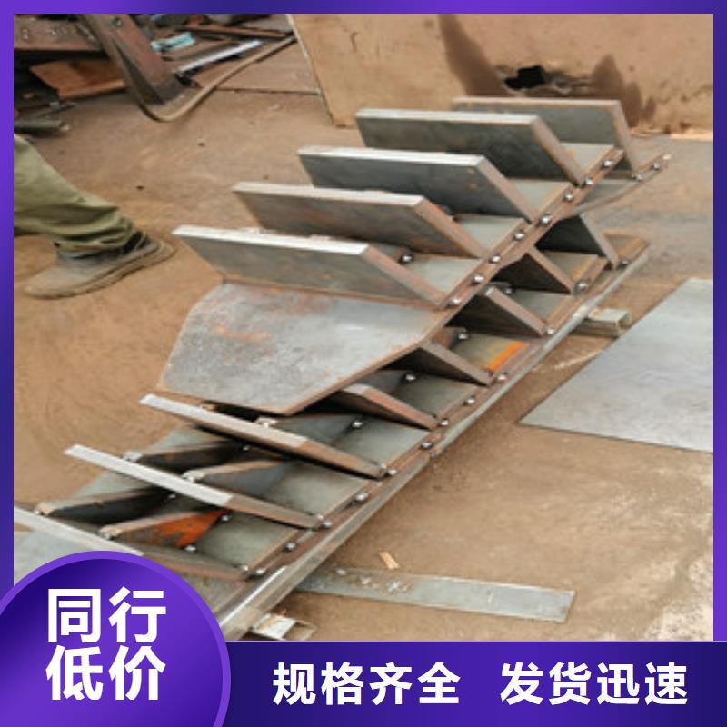 吕梁厂家生产镀锌钢板立柱铝合金护栏接受定制