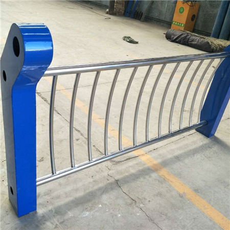 阳江Q355C碳钢护栏