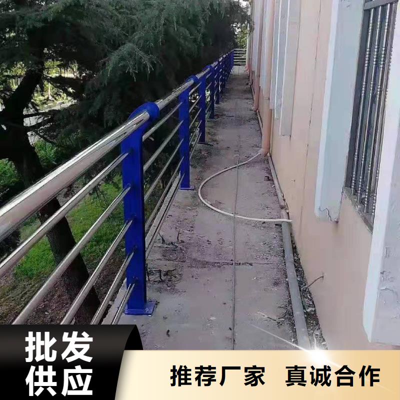 深圳重信誉不锈钢复合管楼梯栏杆厂家价格