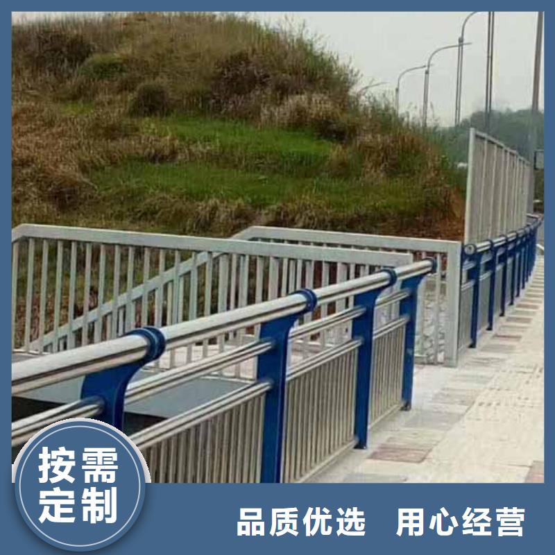 安阳高架桥防撞护栏安装很方便