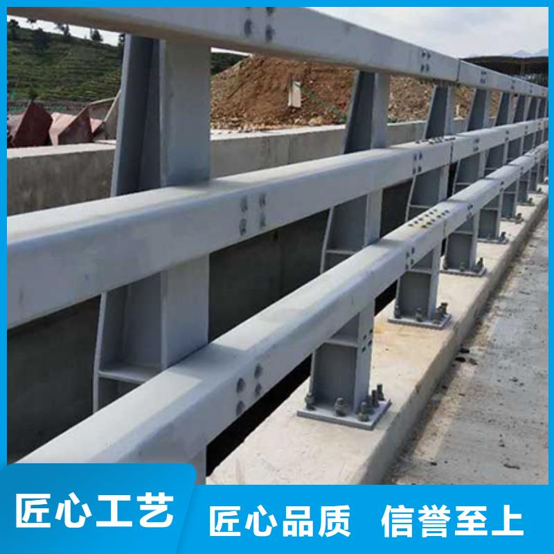 政道路铁艺栏杆配件厂坚固耐用应用广泛