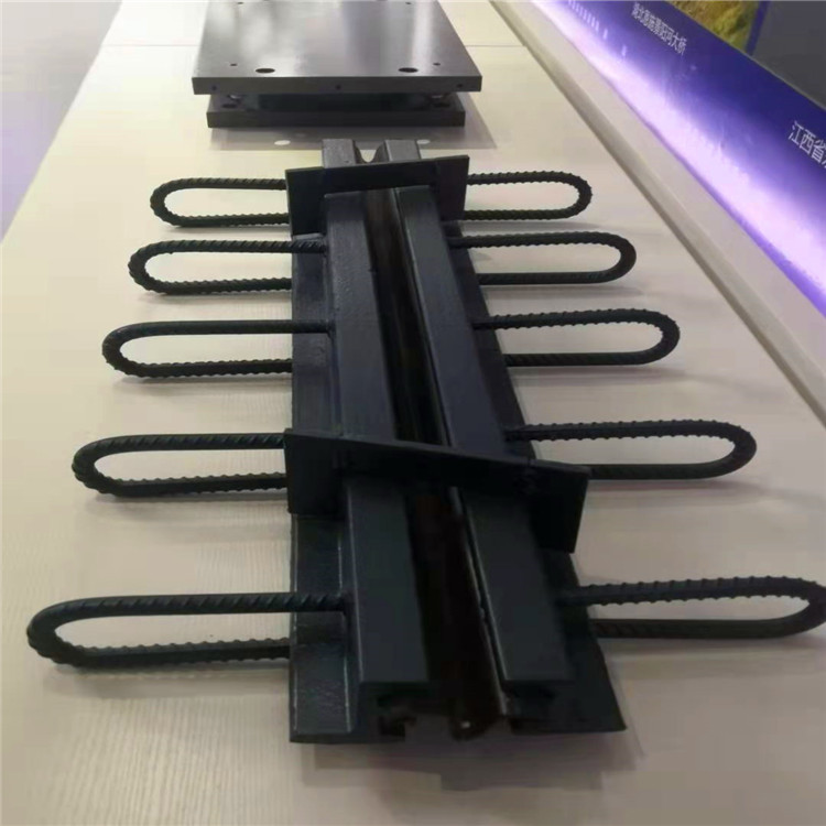 新疆GQF-Z型异型钢伸缩缝价格