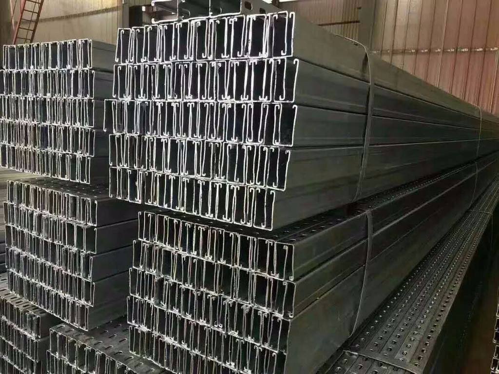 欧标工字钢多钱一米--天津琪钰钢铁本地生产厂家