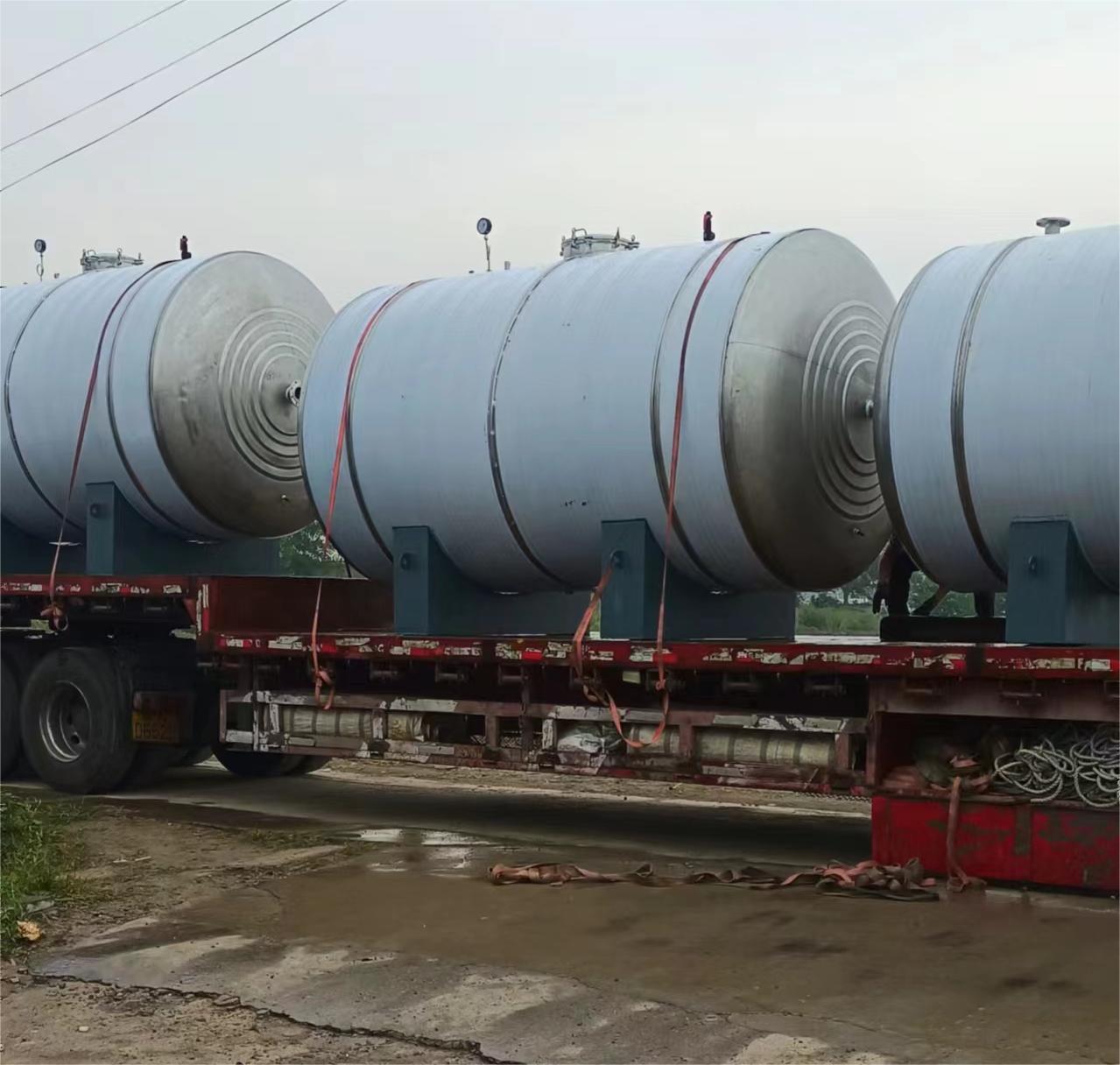济南市立式承压水箱推荐厂家辉煌供水设备有限公司