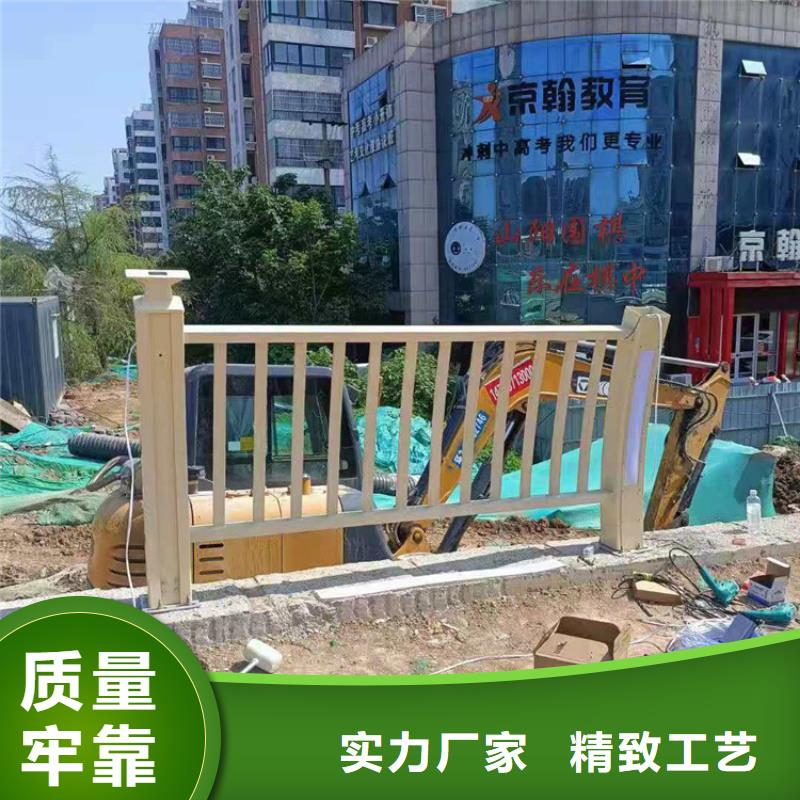 广东揭阳不锈钢复合管景观栏杆表面光滑耐磨损