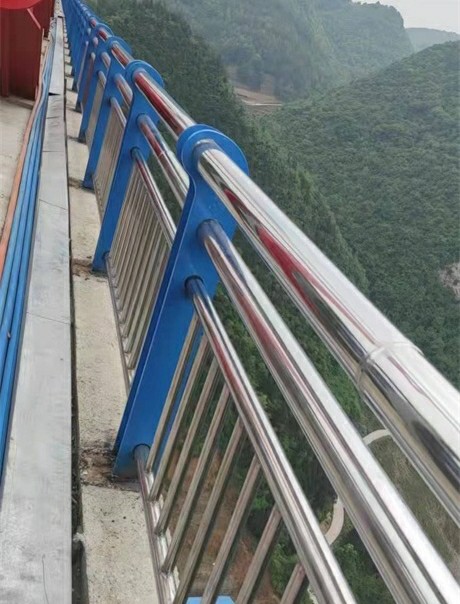 台湾湖南不锈钢复合管护栏-产品规格齐全