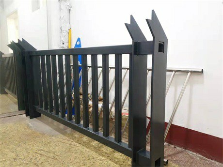 阿坝201不锈钢复合管不锈钢栏杆价格碳素钢管护栏