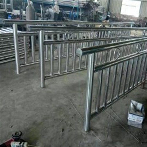 福建不锈钢复合管护栏质量可靠的巢湖厂家附近供应商