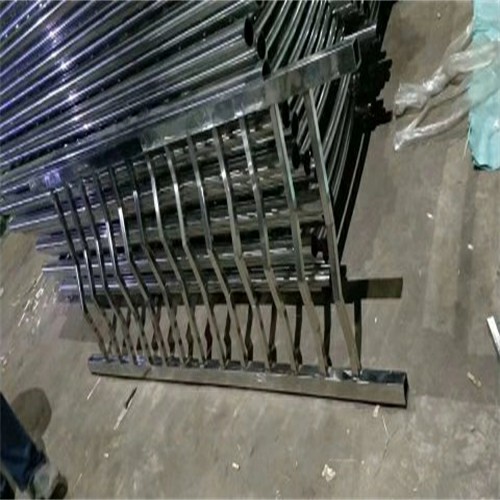 西藏青海不锈钢复合管护栏-青海不锈钢复合管护栏放心之选