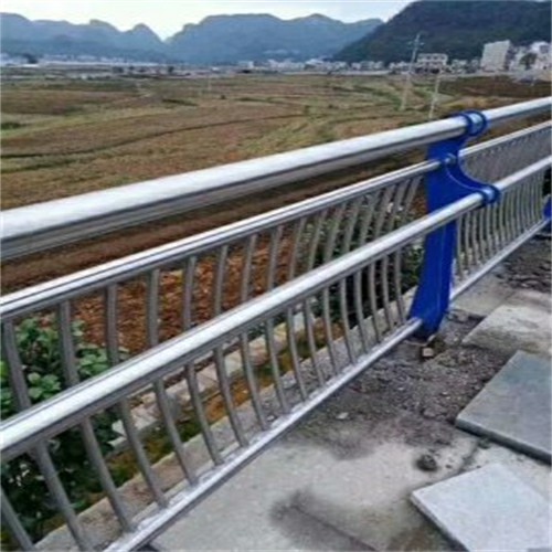 陵水县公路防撞栏杆型号齐全资质认证