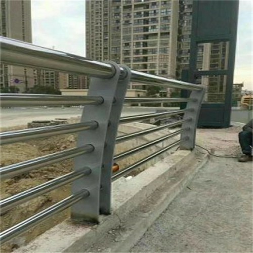 大连湖南不锈钢复合管护栏质量认证