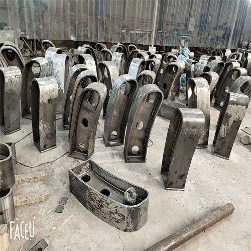 舞钢304不锈钢复合管护栏加工厂子品质保证实力见证
