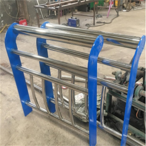 不锈钢复合管护栏规格正规工厂有保障诚信经营质量保证