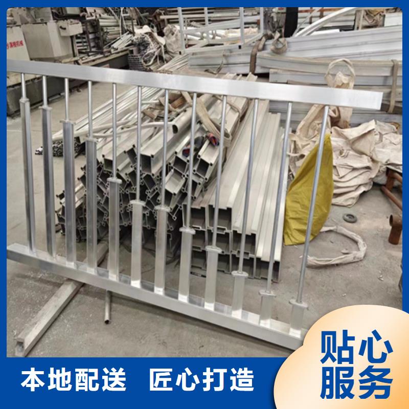 重庆桥梁两侧铝合金防护栏样式众多